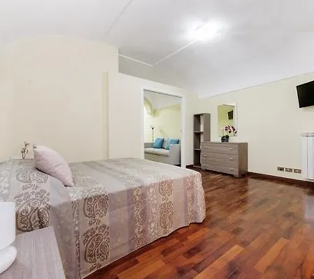 Parlamento's House Apartment